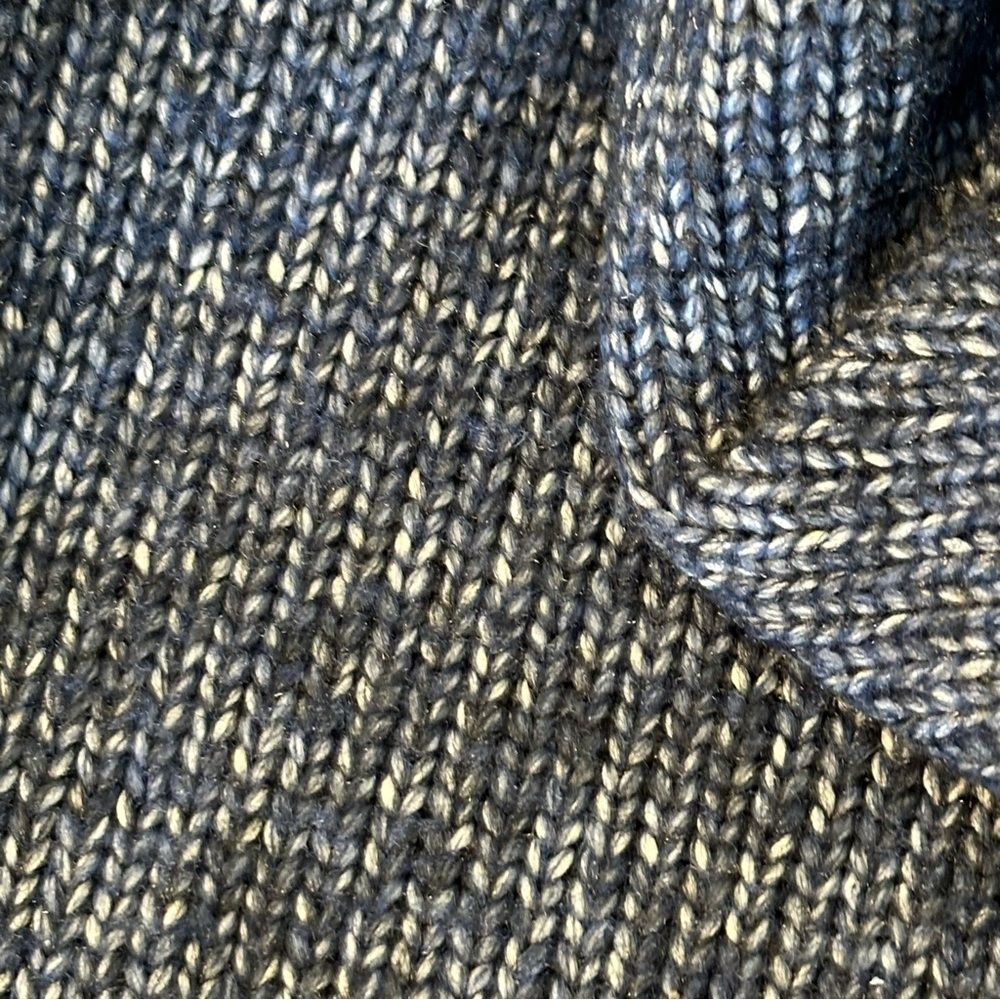 Gap navy hooded open front cardigan size medium. - Picture 13 of 14